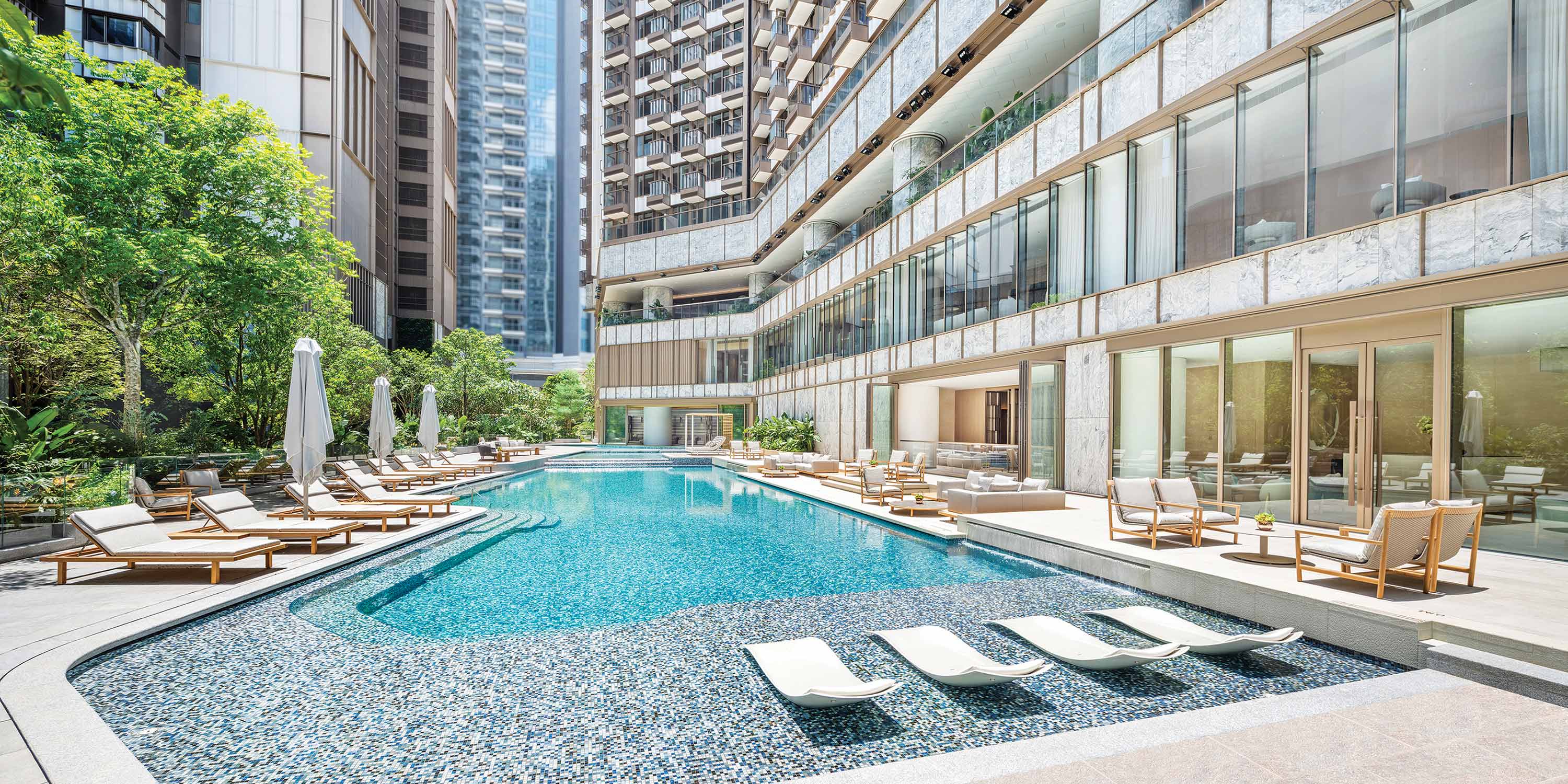 THE CASCADEOUTDOOR SWIMMING POOL24